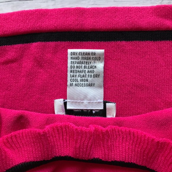 Cache Ruffle Tank Top ๐๐ - Picture 3 of 4